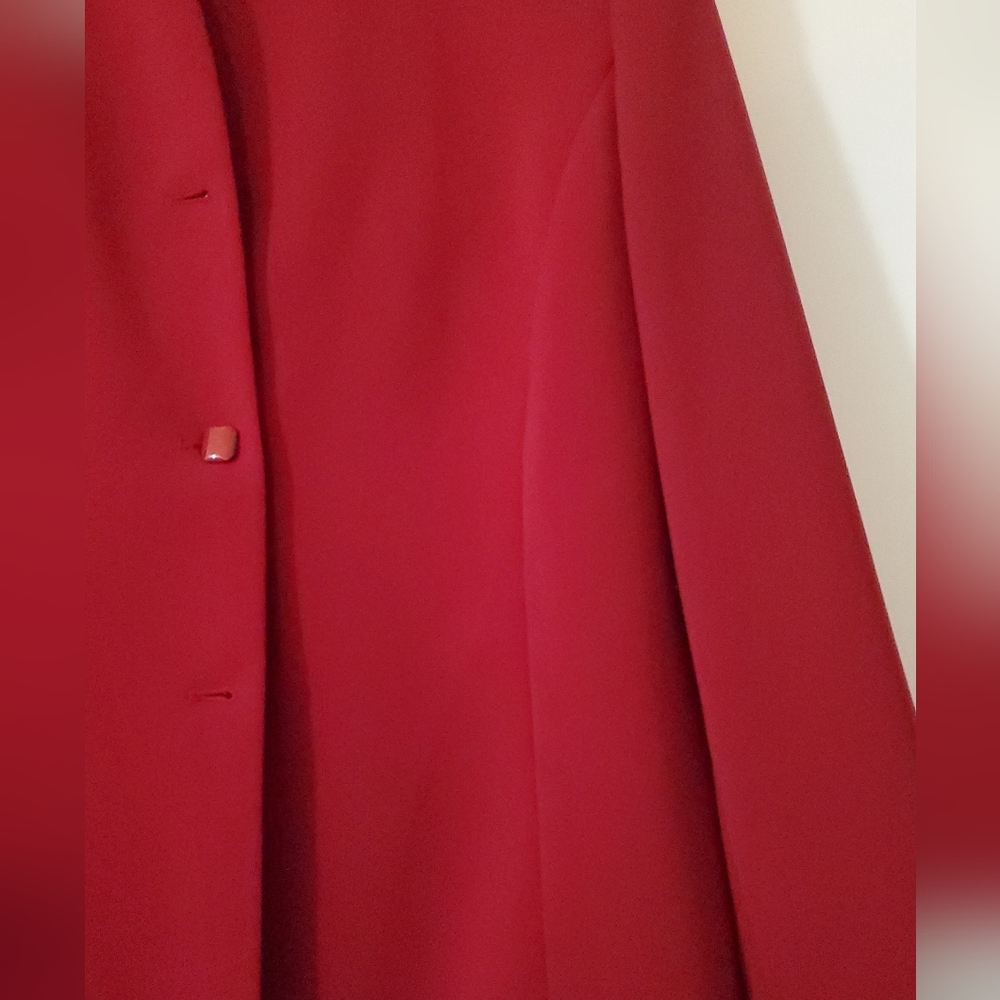 Le Suit Women's True Dark Red Two Piece Suit, Blazer and Skirt, Size 16-18 - Picture 3 of 4